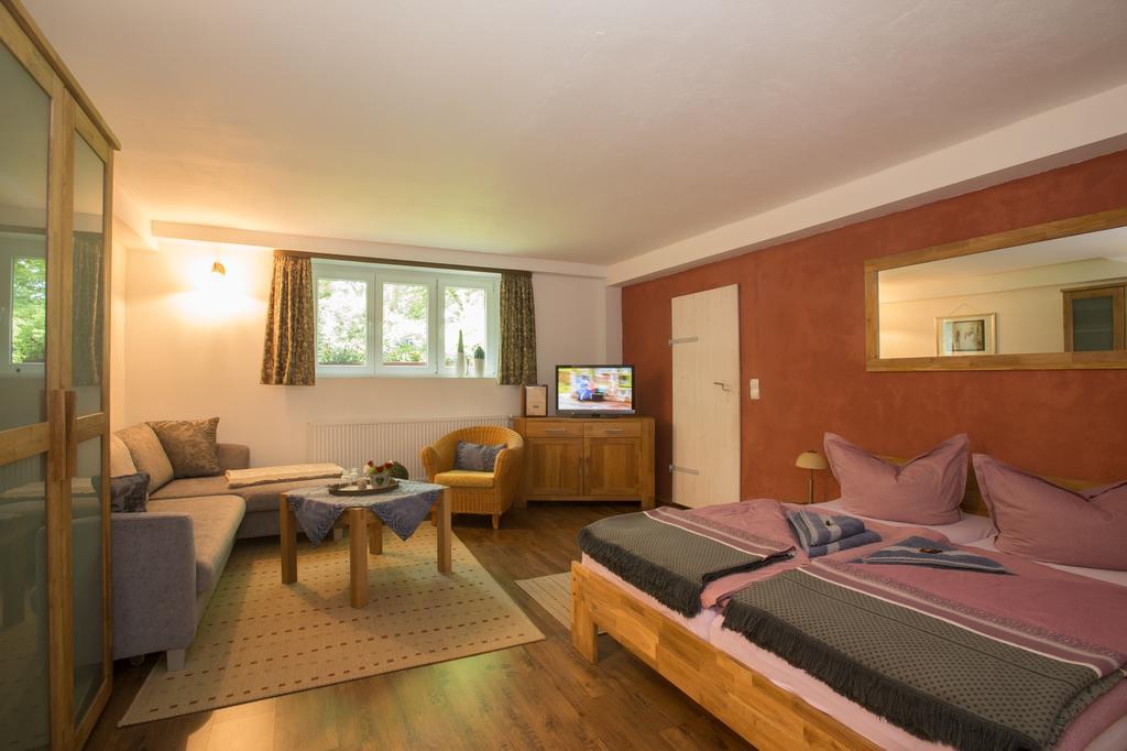 Gaestehaus Villa Reich Lübben Buitenkant foto